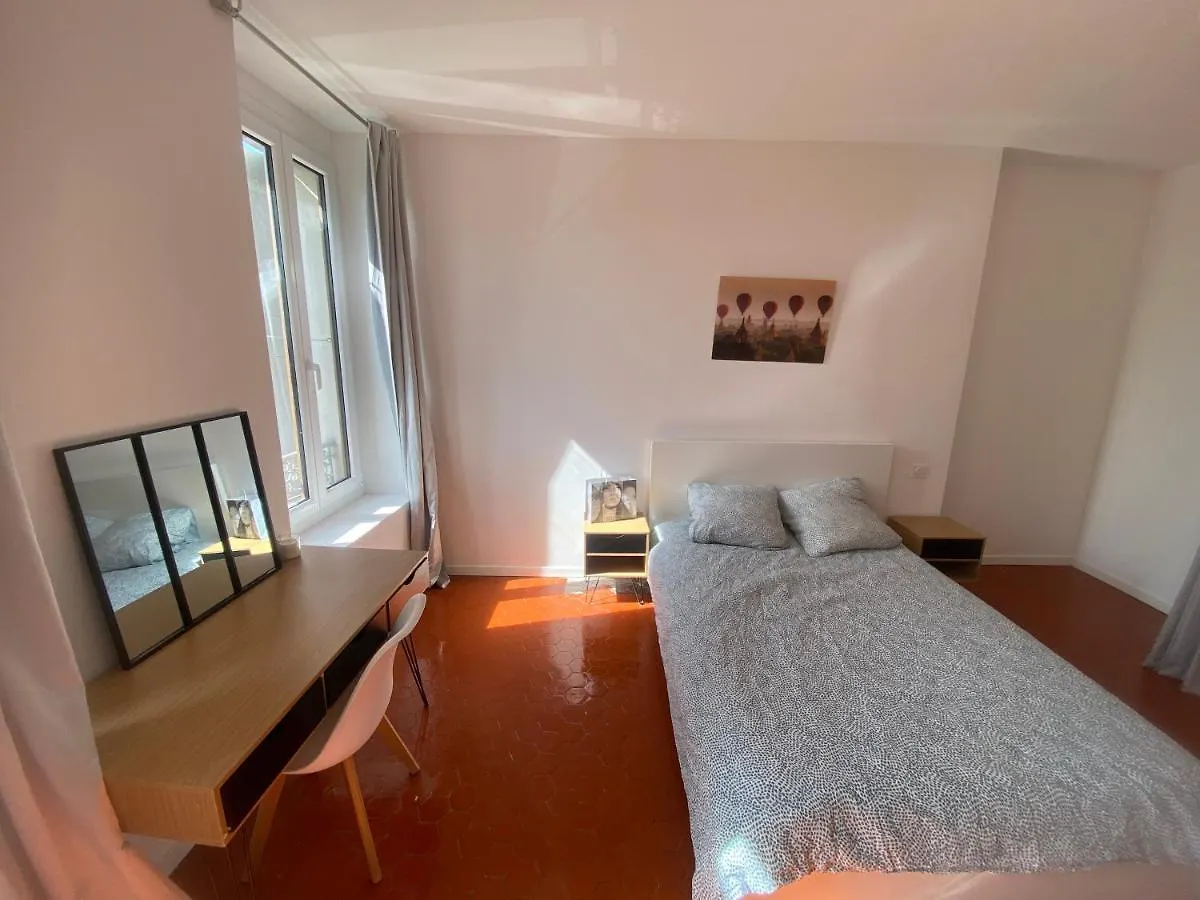 Appartement Charmant T3 Dans Le Centre Historique à Manosque 0*,  France